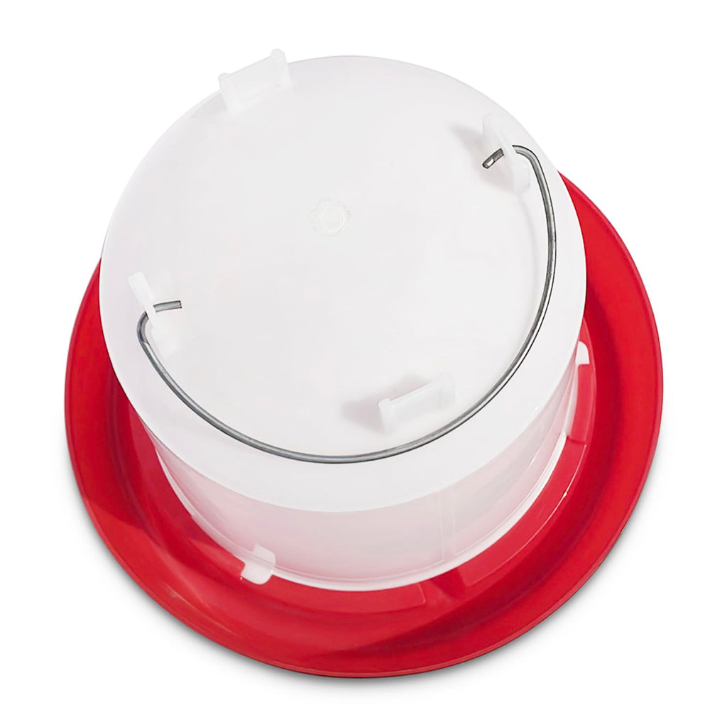 1.5-Gallon Poultry Waterer with Metal Handle M725