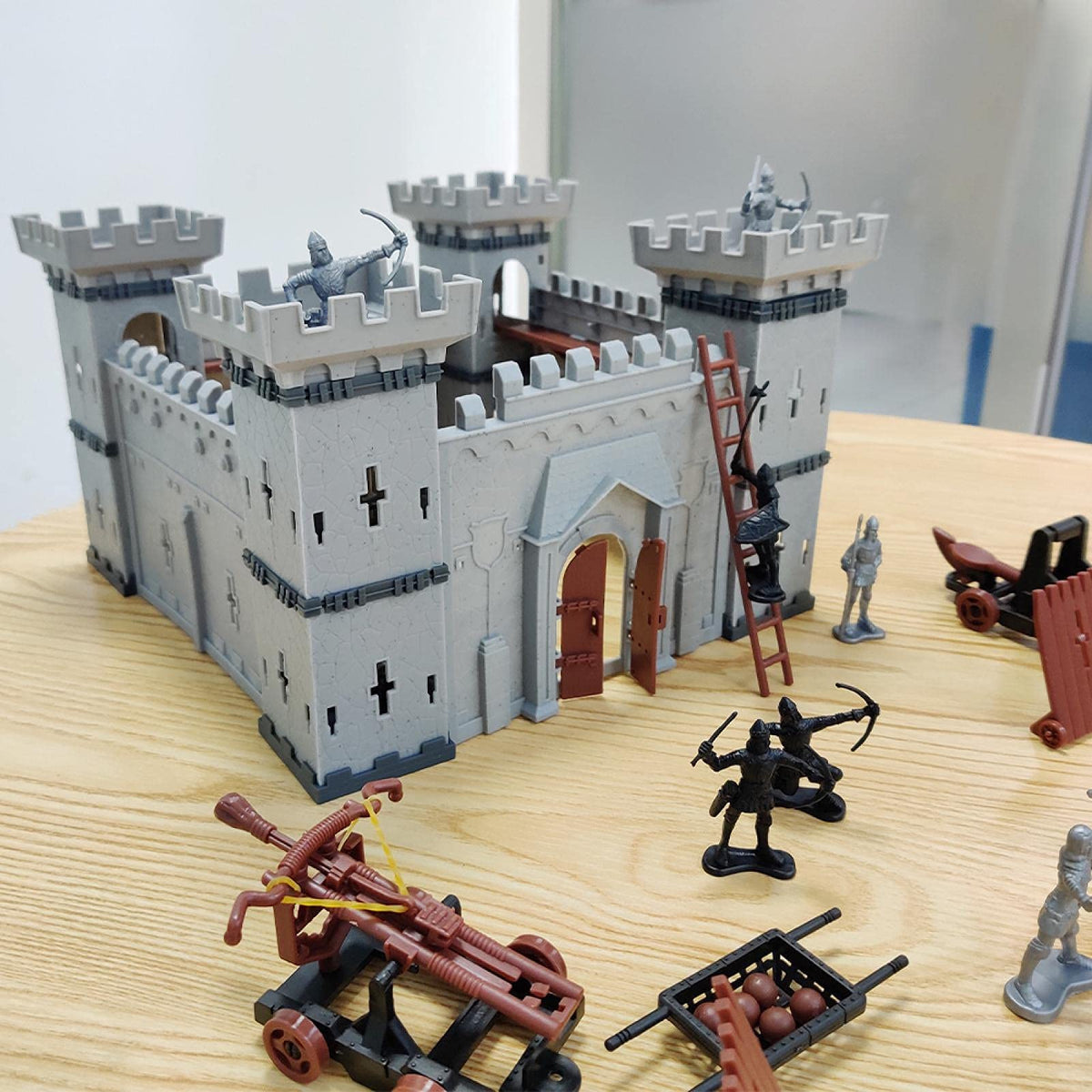 Medieval Castle Knights Action Figure Toy Playset with Catapult and Horse-Drawn Carriage R288118